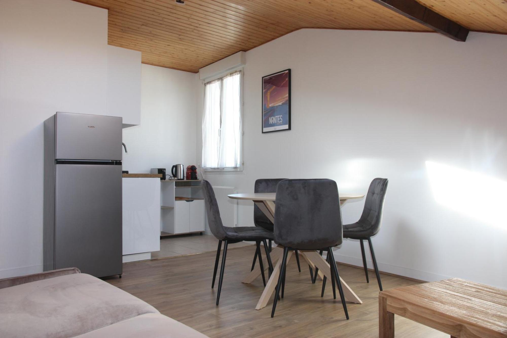 Resid'Spa Loire & Sevre - Appartement Reze Luaran gambar